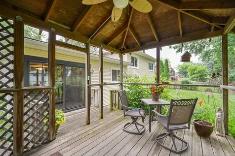 1970 Nottingham Lane Wheaton IL 60189