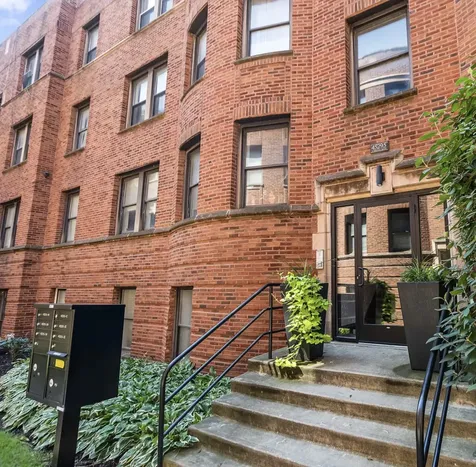 4529 1/2 South Drexel Boulevard Chicago IL 60653
