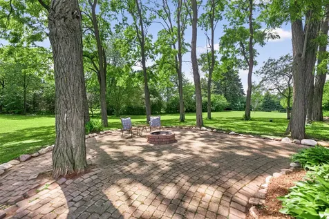 41W861 High Point Lane Elburn IL 60119