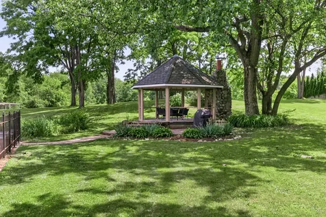 41W861 High Point Lane Elburn IL 60119