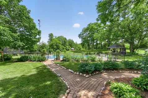 41W861 High Point Lane Elburn IL 60119