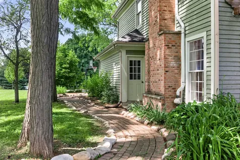 41W861 High Point Lane Elburn IL 60119