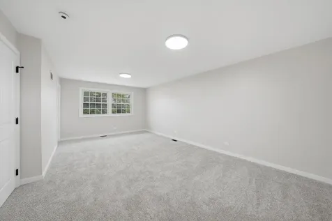 6S656 Avon Court Naperville IL 60540