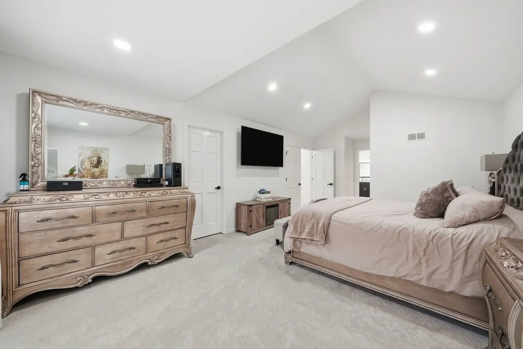 729 Arlington Avenue Naperville IL 60565