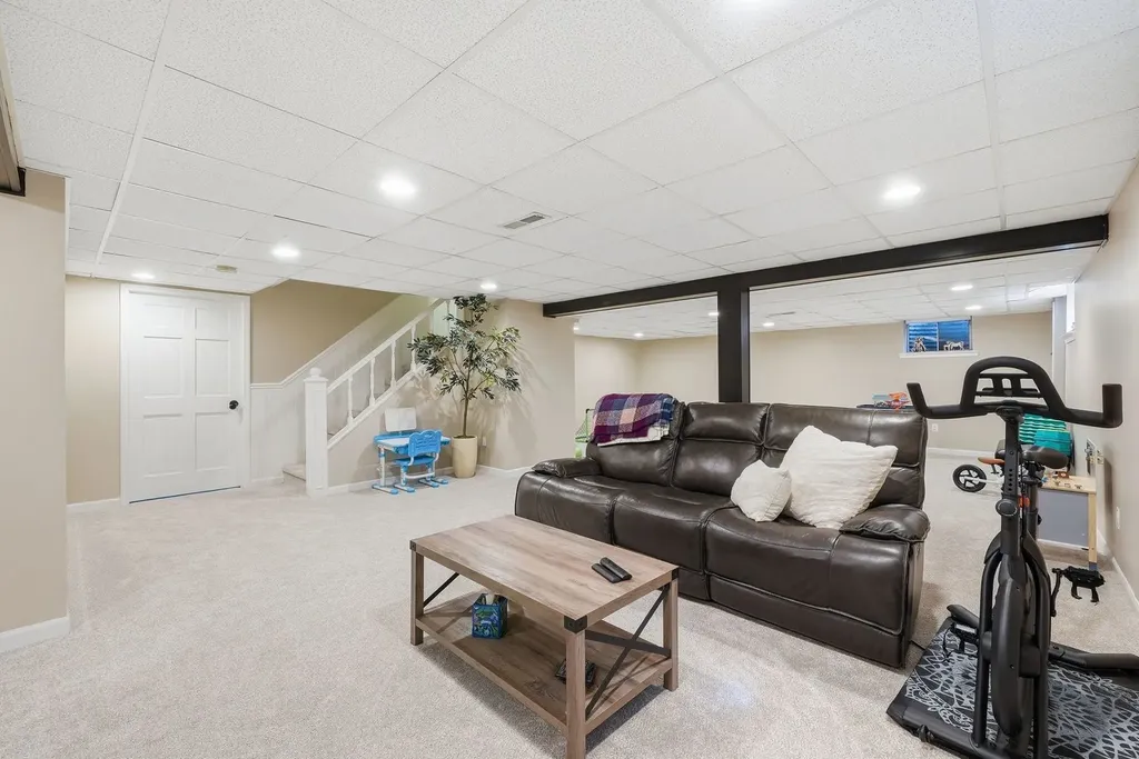 729 Arlington Avenue Naperville IL 60565