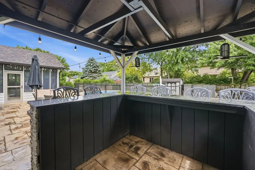 729 Arlington Avenue Naperville IL 60565