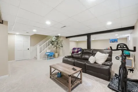 729 Arlington Avenue Naperville IL 60565