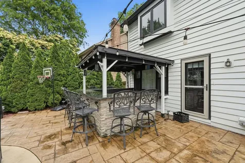729 Arlington Avenue Naperville IL 60565