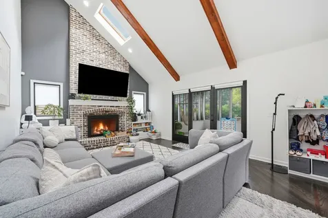 729 Arlington Avenue Naperville IL 60565