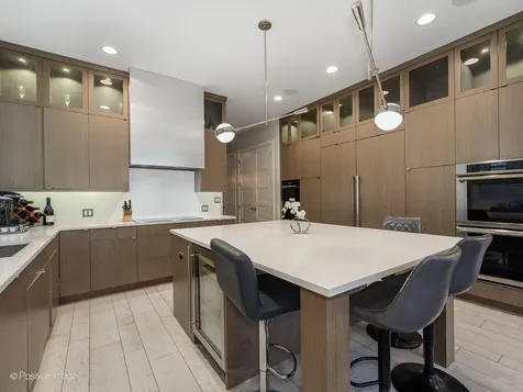 1844 West Erie Street Chicago IL 60622