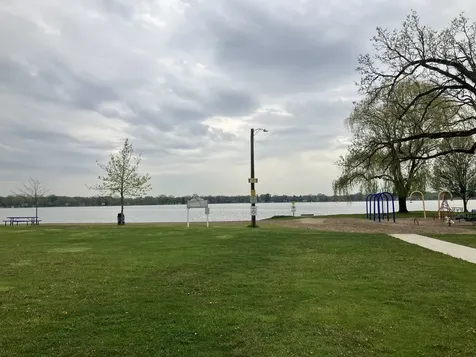 4909 Fountain Lane Mccullom Lake IL 60050