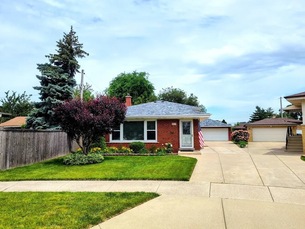 9809 South Albany Avenue Evergreen Park IL 60805