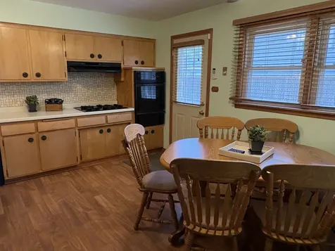 14325 Kedvale Avenue Midlothian IL 60445