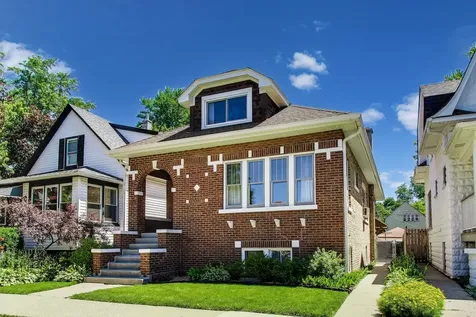 934 Circle Avenue Forest Park IL 60130