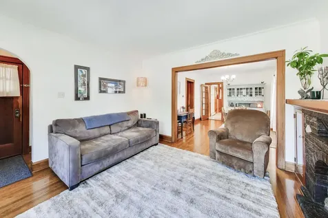 934 Circle Avenue Forest Park IL 60130