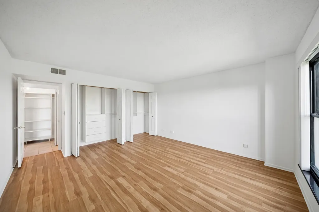 511 Aurora Avenue Naperville IL 60540