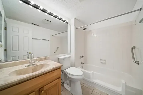 511 Aurora Avenue Naperville IL 60540