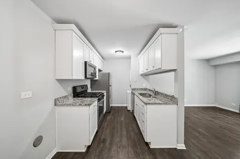 1303 Woodcutter Lane Wheaton IL 60189