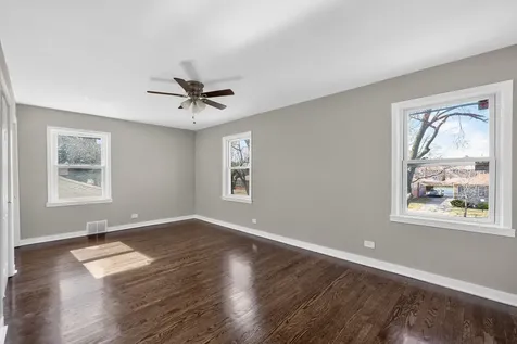 8155 South Wabash Avenue Chicago IL 60619