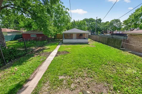 8155 South Wabash Avenue Chicago IL 60619