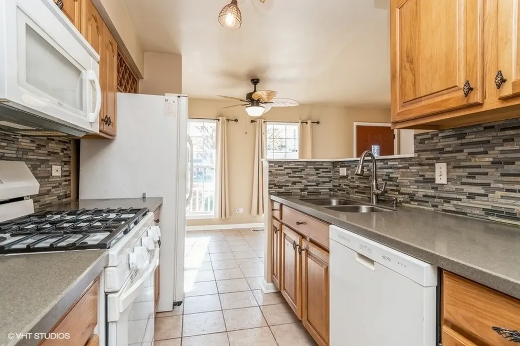 2423 Durango Lane Naperville IL 60564