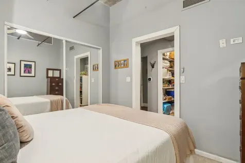 400 West Ontario Street Chicago IL 60654