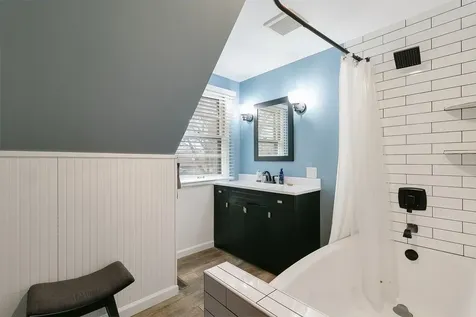 9215 South 83rd Avenue Hickory Hills IL 60457
