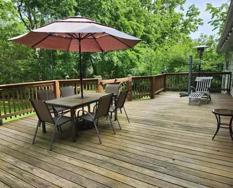 9215 South 83rd Avenue Hickory Hills IL 60457