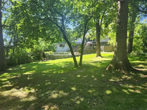 9215 South 83rd Avenue Hickory Hills IL 60457