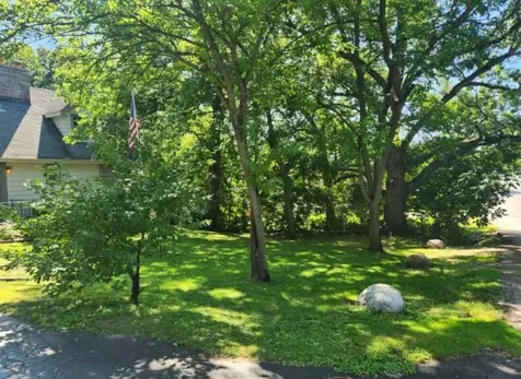 9215 South 83rd Avenue Hickory Hills IL 60457
