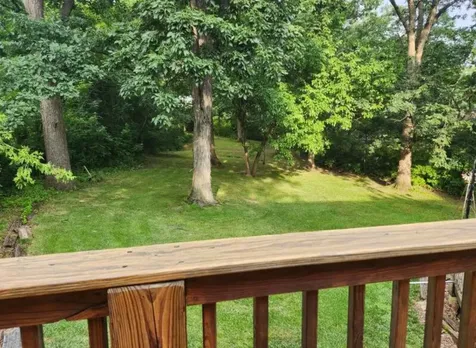 9215 South 83rd Avenue Hickory Hills IL 60457