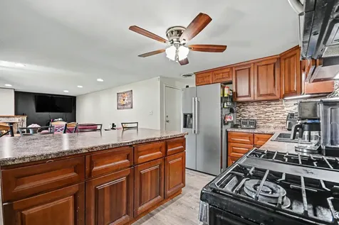 106 Key Court Joliet IL 60435