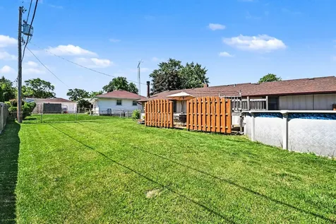 106 Key Court Joliet IL 60435