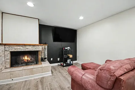 106 Key Court Joliet IL 60435