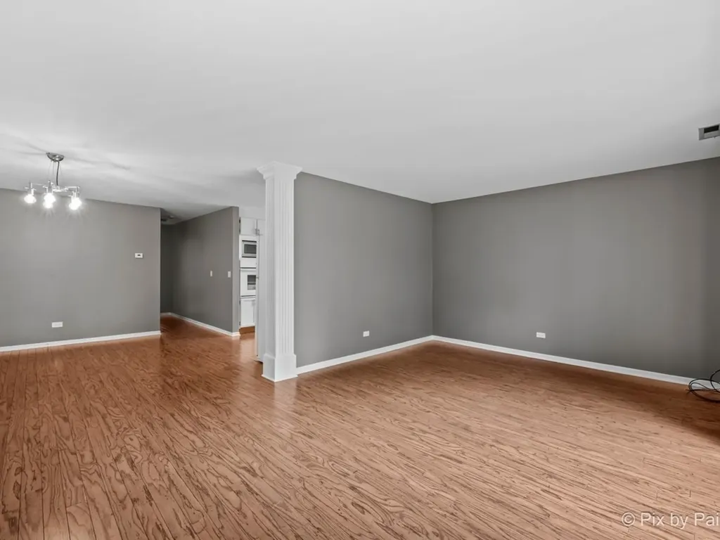 2226 Abbeywood Drive Lisle IL 60532
