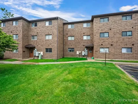 2226 Abbeywood Drive Lisle IL 60532