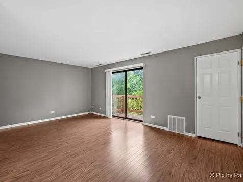 2226 Abbeywood Drive Lisle IL 60532