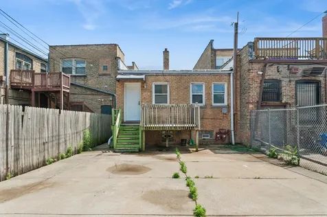 4206 West Lawrence Avenue Chicago IL 60630