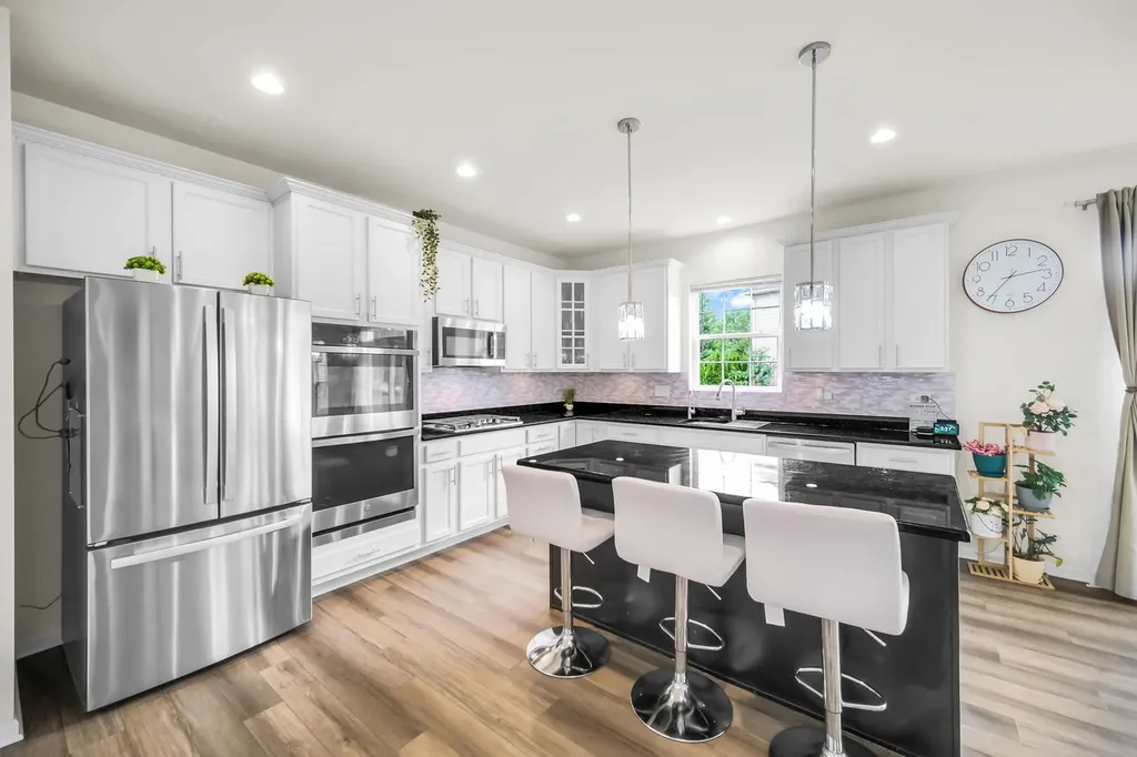 12404 South Blue Water Parkway Plainfield IL 60585