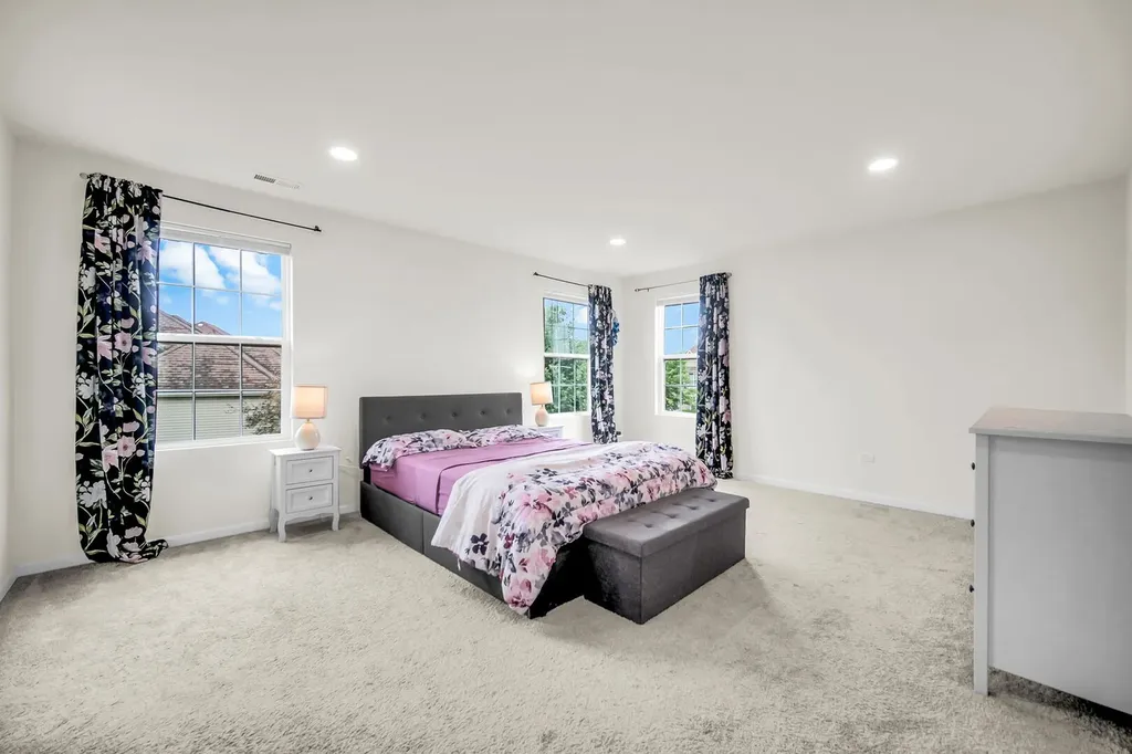 12404 South Blue Water Parkway Plainfield IL 60585