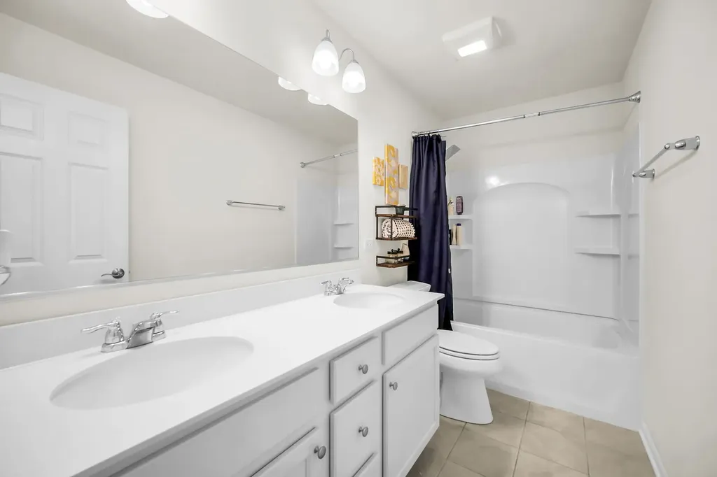 12404 South Blue Water Parkway Plainfield IL 60585