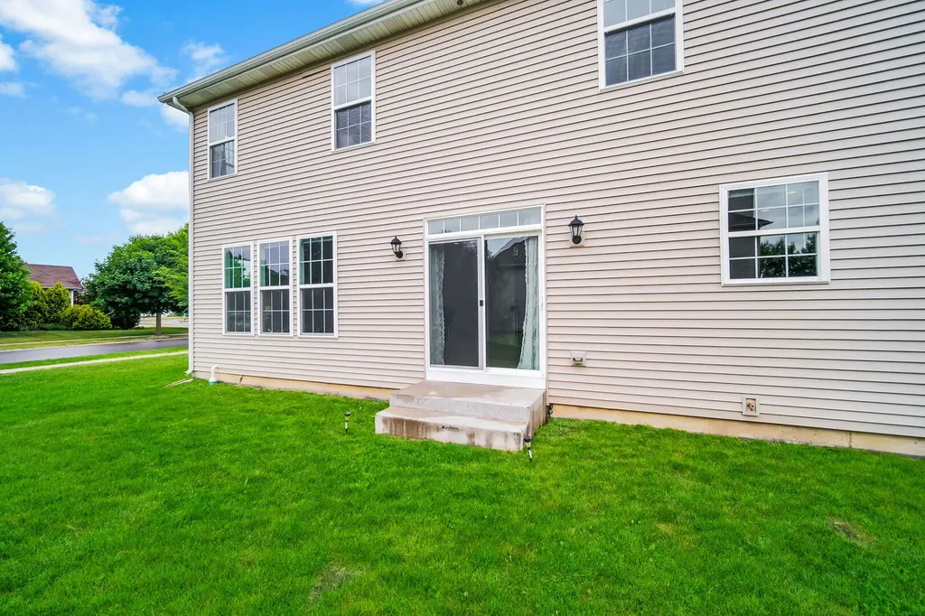 12404 South Blue Water Parkway Plainfield IL 60585