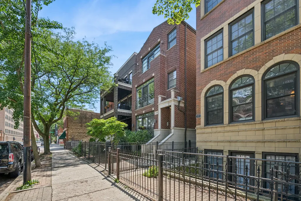 2508 North Southport Avenue Chicago IL 60614