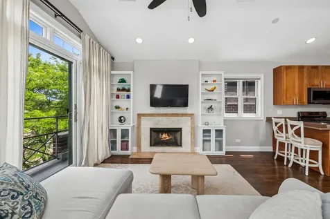 2508 North Southport Avenue Chicago IL 60614