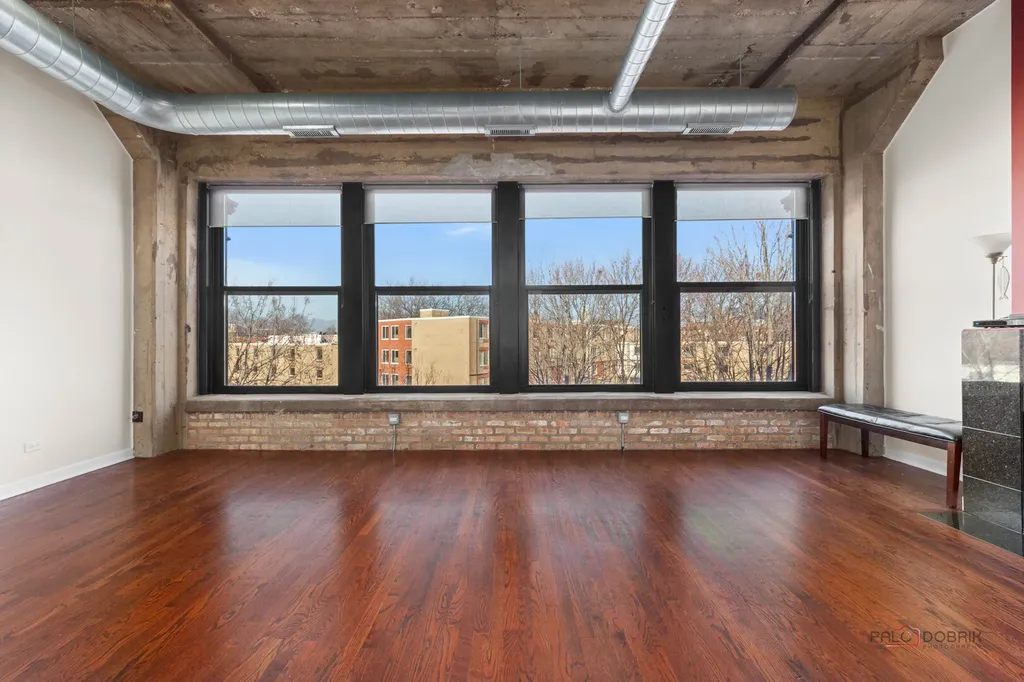 1151 West 14th Place Chicago IL 60608
