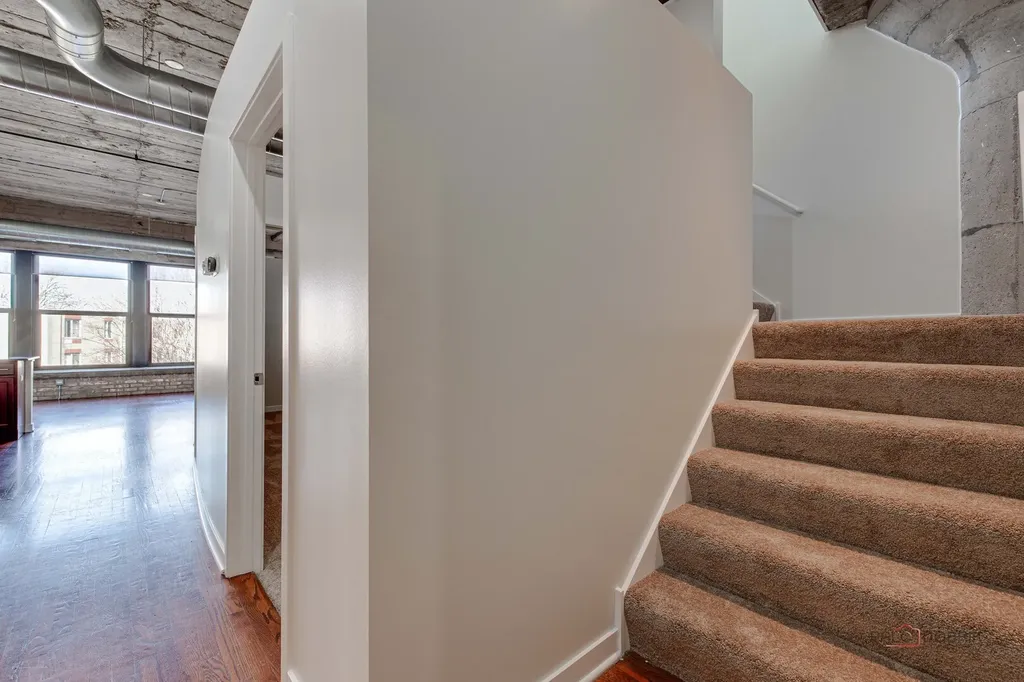 1151 West 14th Place Chicago IL 60608