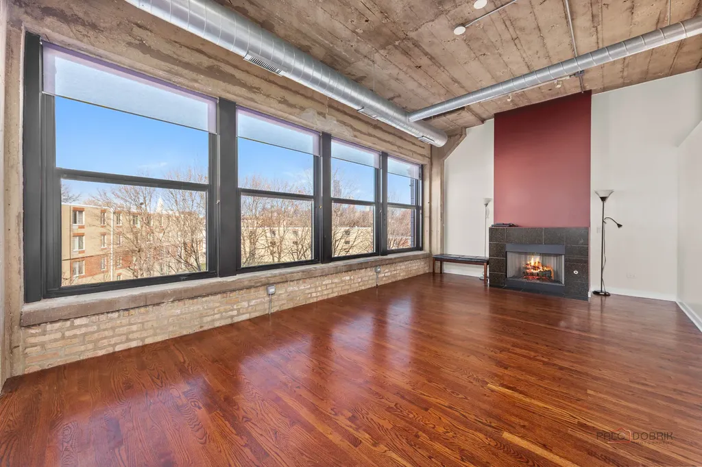 1151 West 14th Place Chicago IL 60608