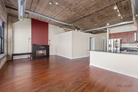 1151 West 14th Place Chicago IL 60608