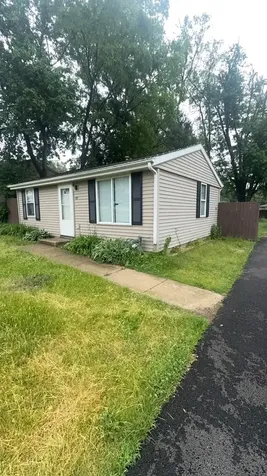 119 Superior Avenue Machesney Park IL 61115