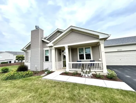 16422 Crescent Lake Court Crest Hill IL 60403
